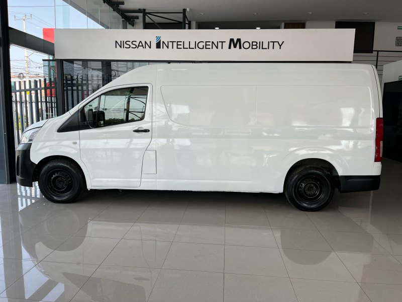 Toyota Comerciales Hiace Panel 5 pts. DX Superlarga, toldo alto, TM5 (línea nueva) 2020